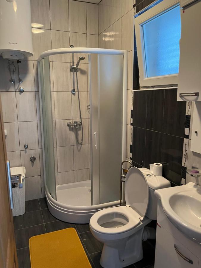 Apartmán Apartman Iskra Bijela Exteriér fotografie